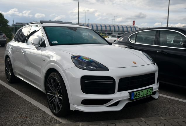 Porsche TechArt Cayenne Turbo S E-Hybrid