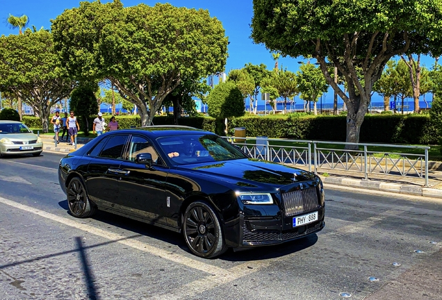 Rolls-Royce Ghost Black Badge 2021