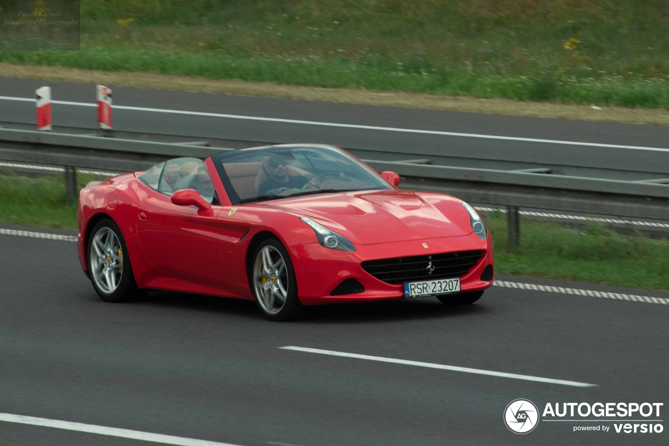 Ferrari California T