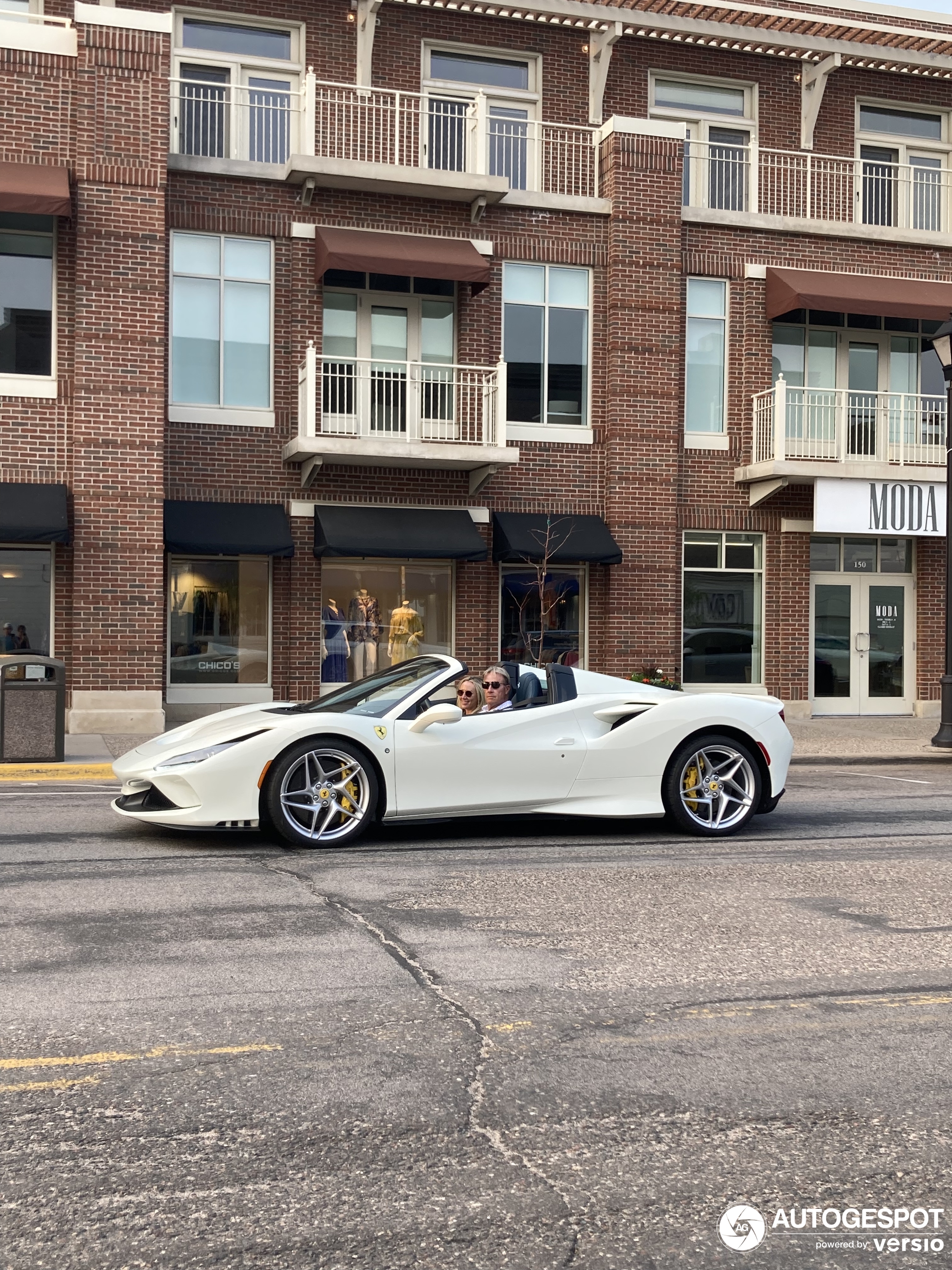 Ferrari F8 Spider