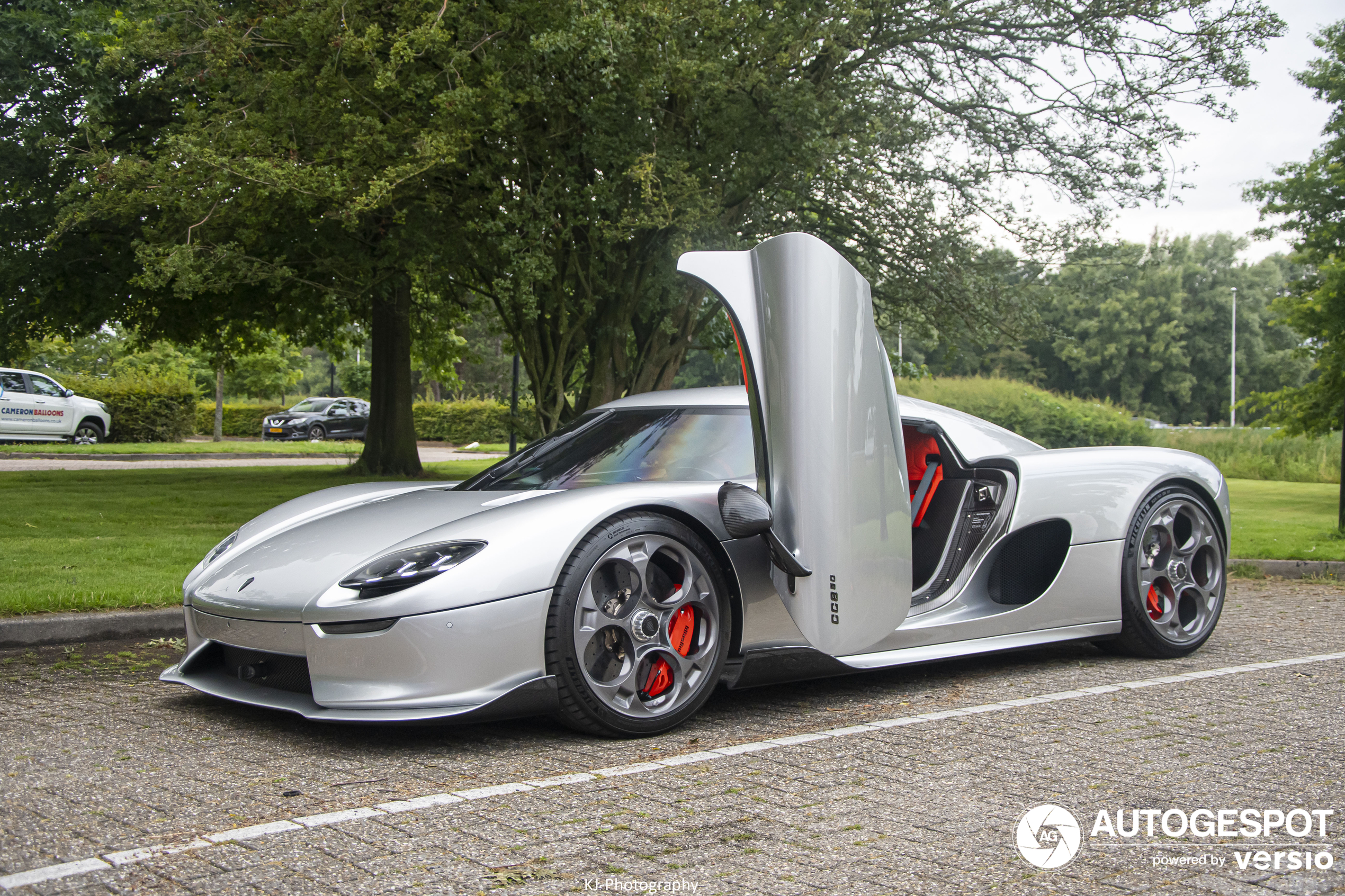 A Koenigsegg CC850 shows up in the netherlands