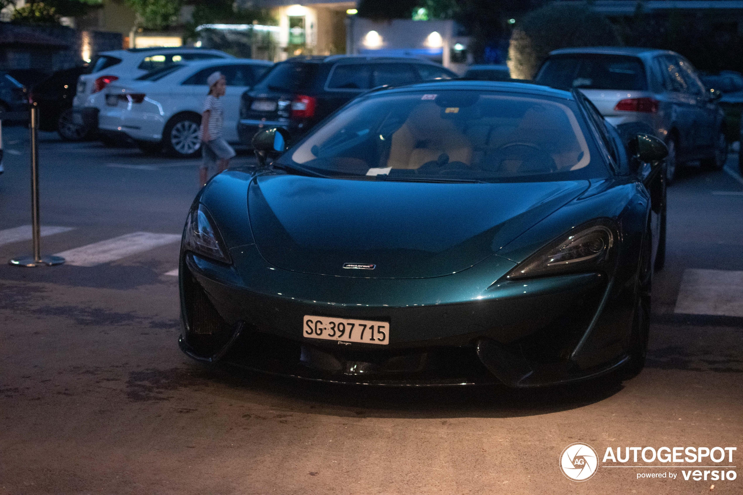 McLaren 570GT