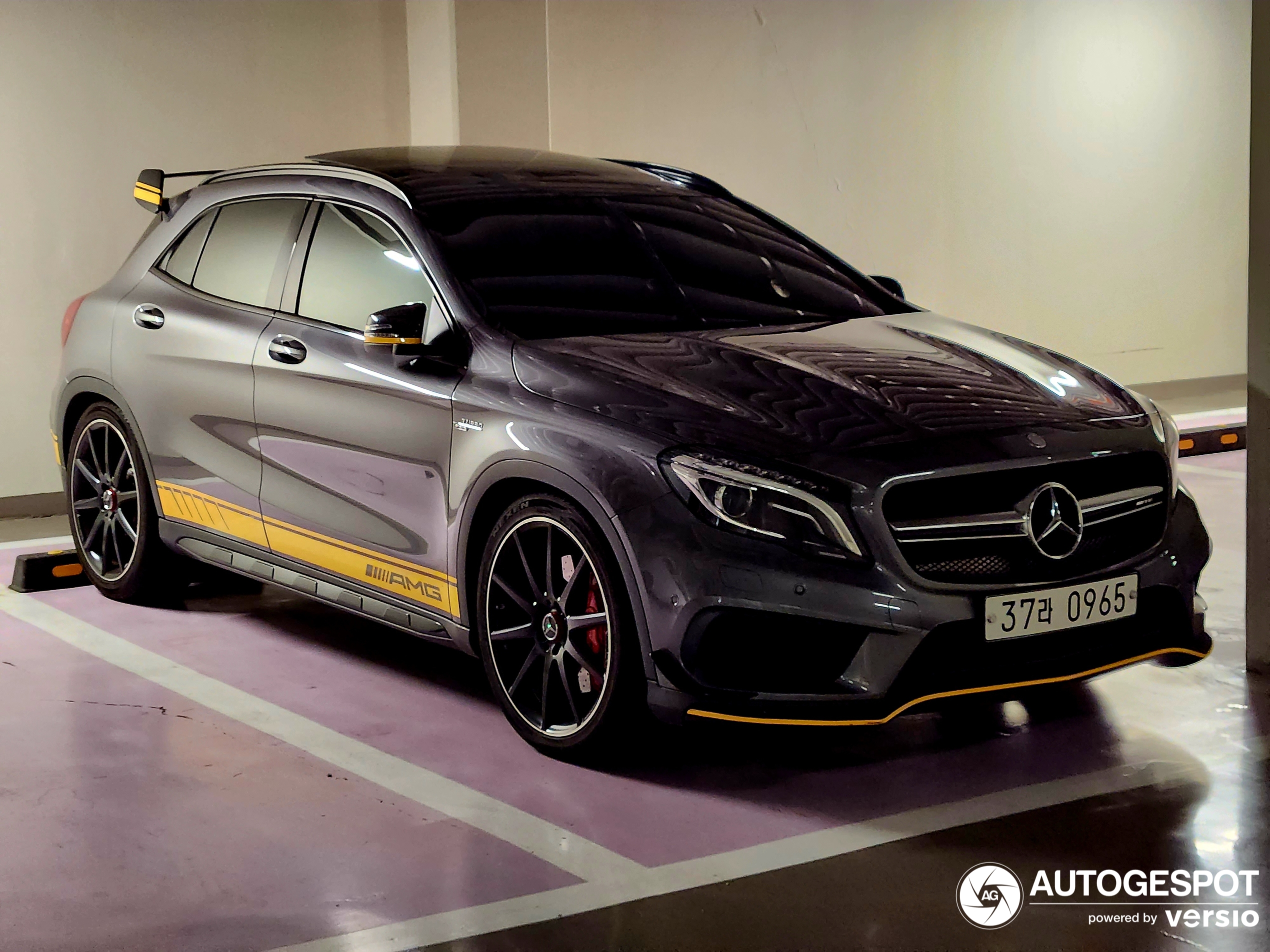 Mercedes-Benz GLA 45 AMG X156