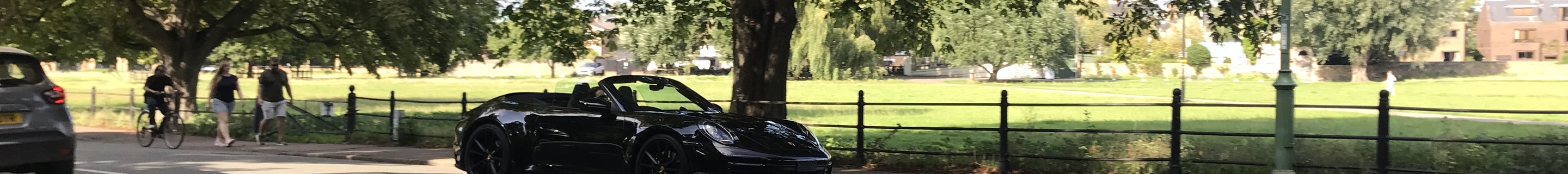 Porsche 992 Carrera 4S Cabriolet