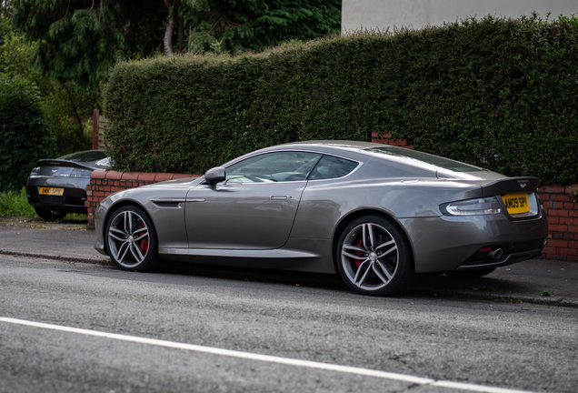 Aston Martin DB9 2013