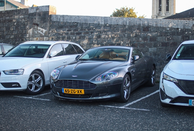 Aston Martin DB9