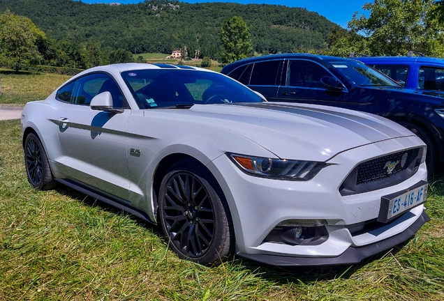 Ford Mustang GT 2015