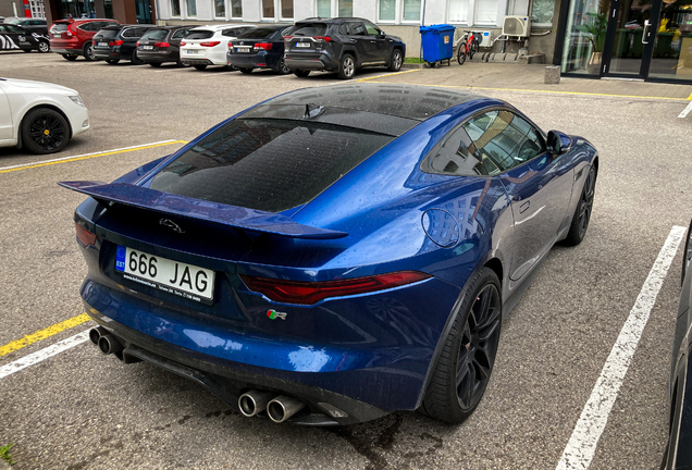 Jaguar F-TYPE R Coupé 2020