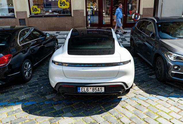 Porsche Taycan Turbo S