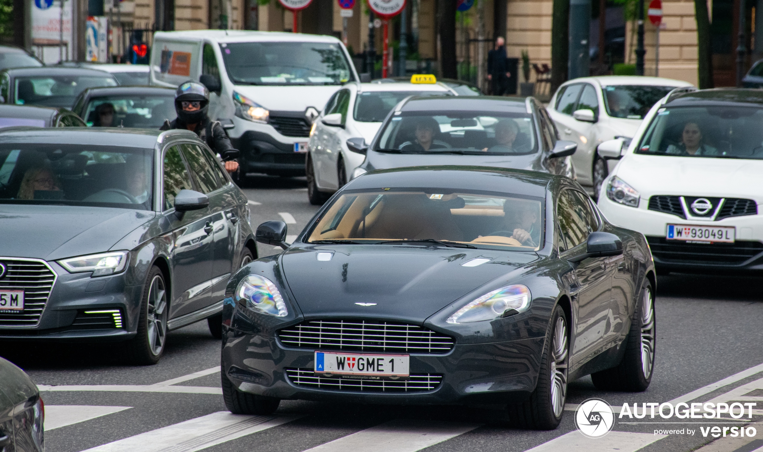 Aston Martin Rapide