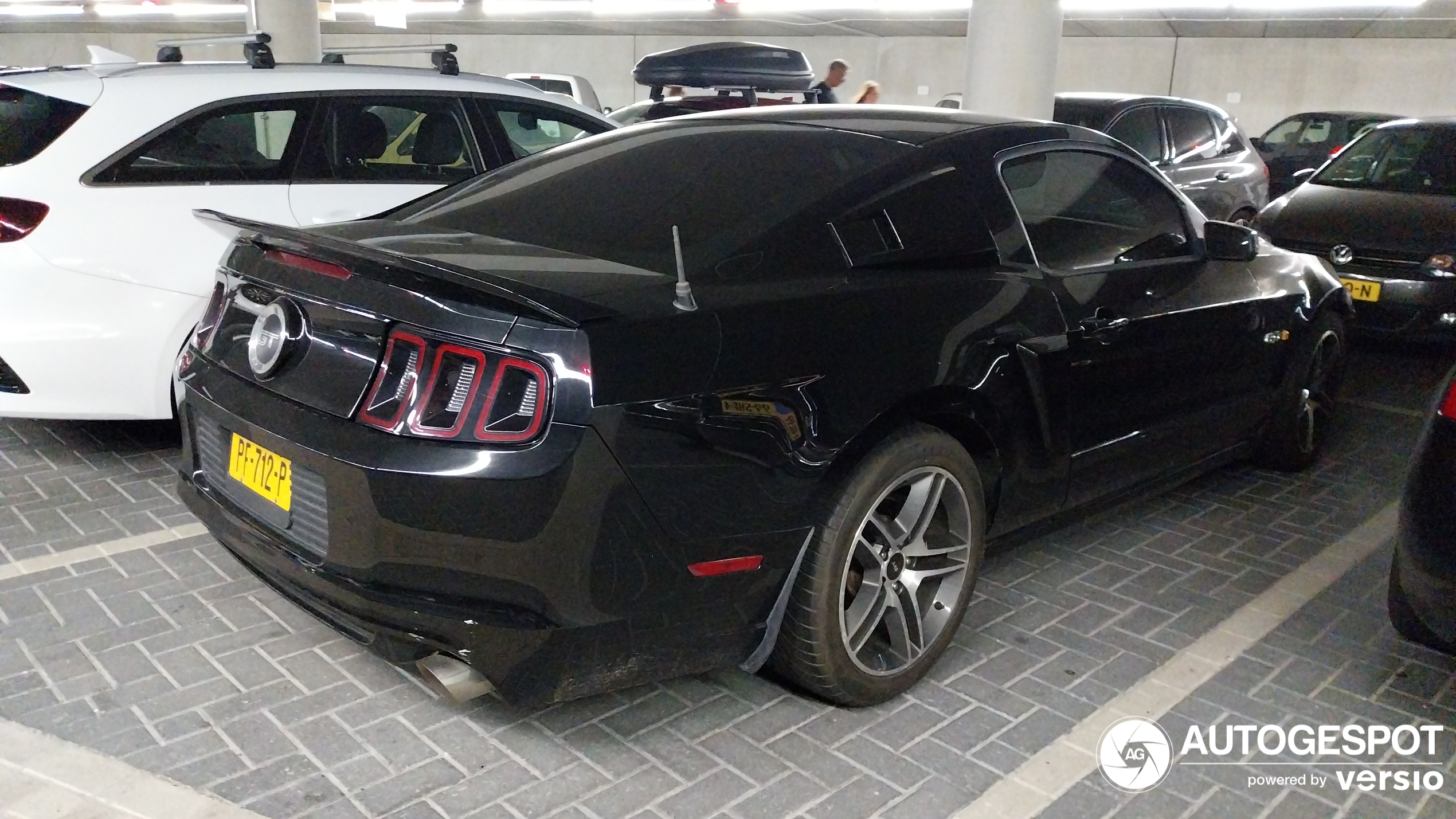 Ford Mustang GT 2013