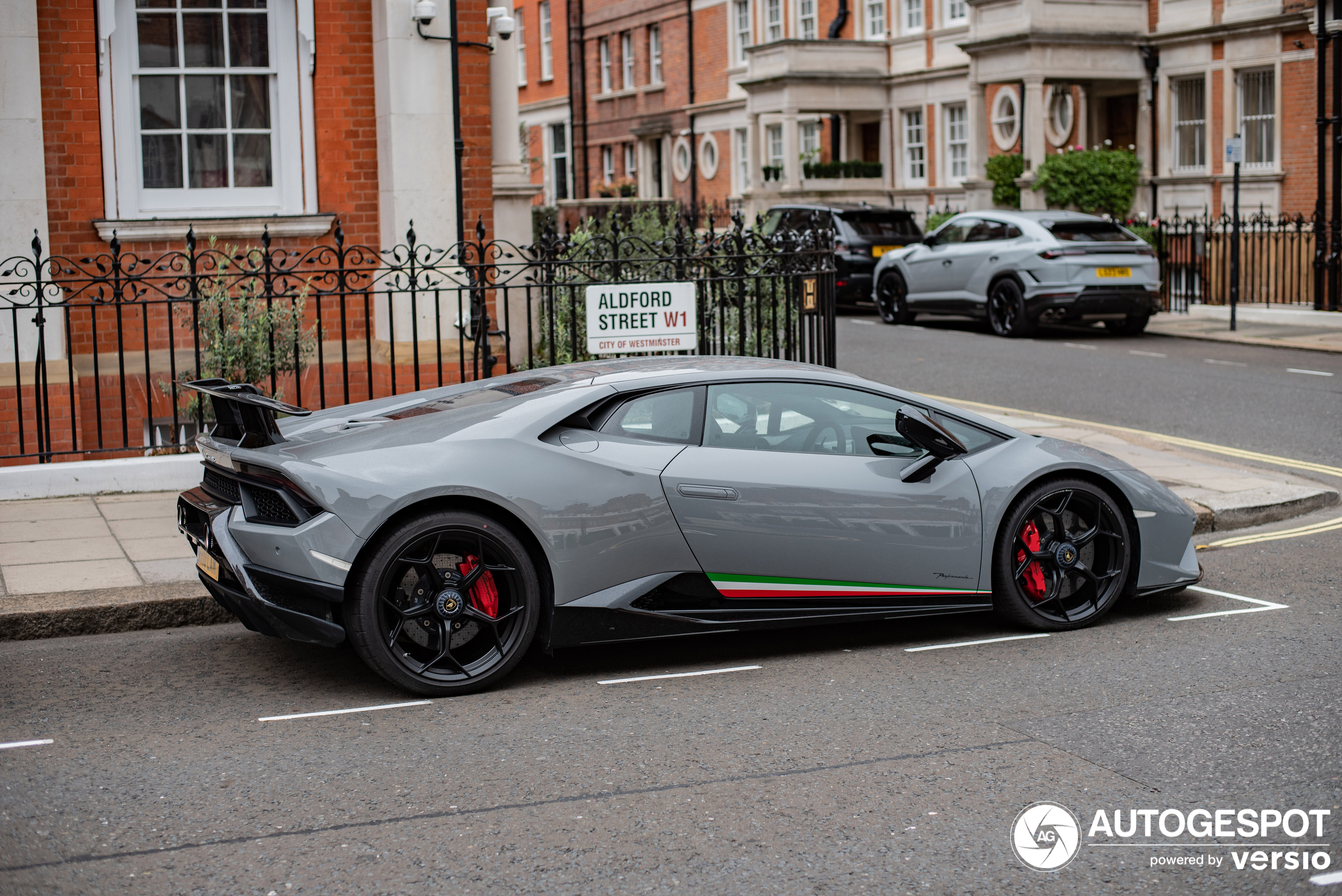 Lamborghini Huracán LP640-4 Performante