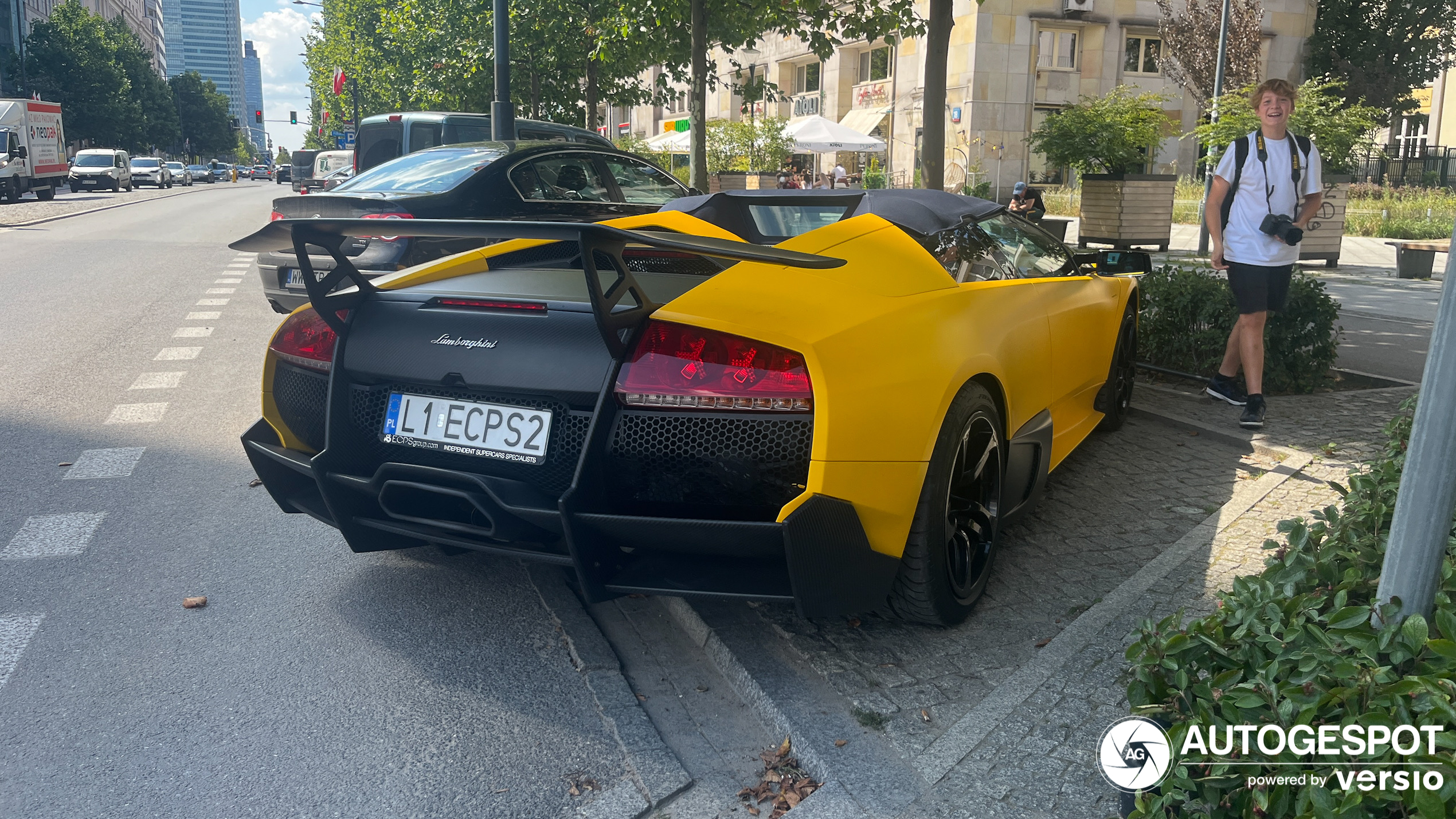 A never before seen Murciélago LP670-4 SuperVeloce Roadster?