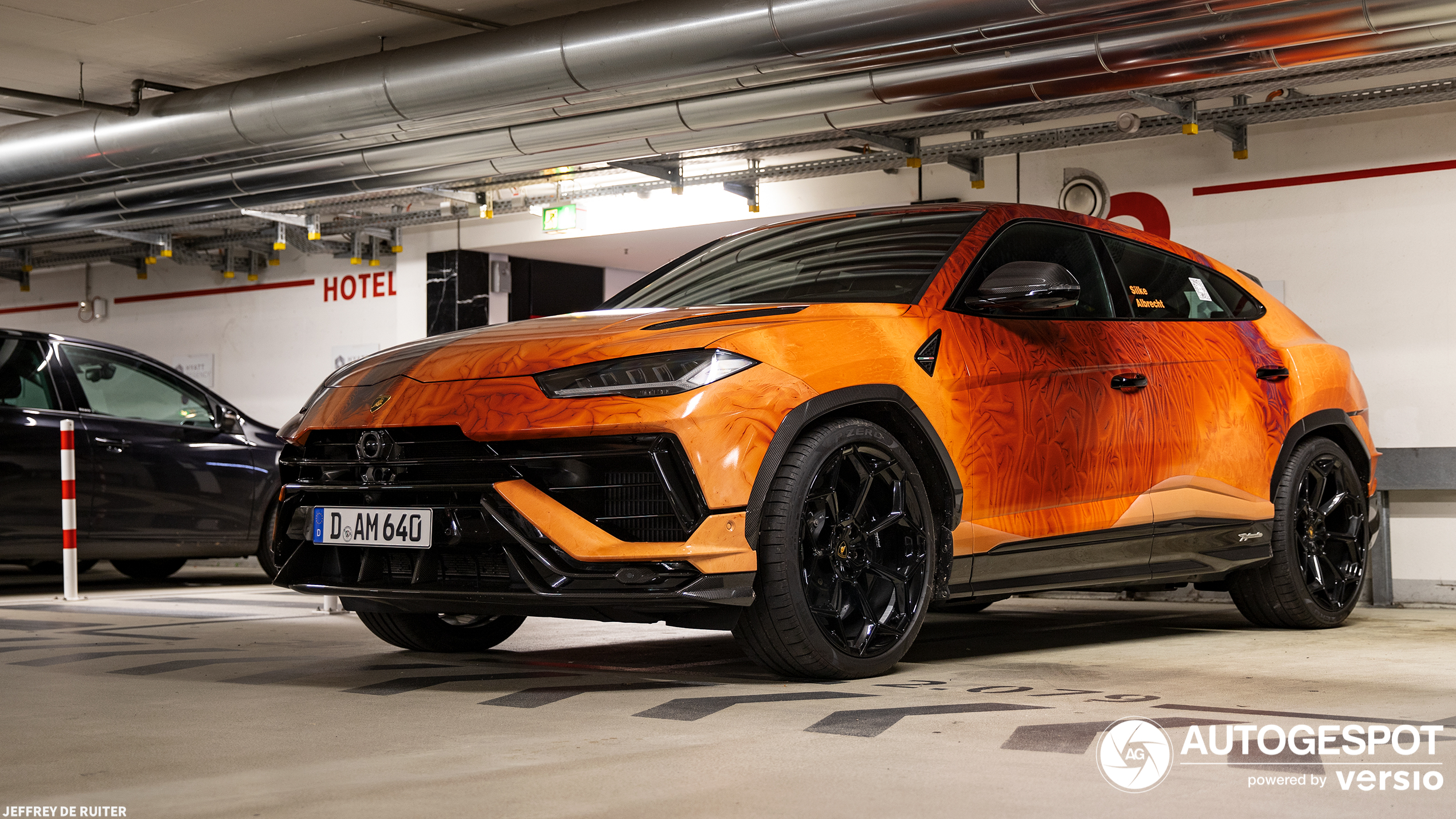 Twee stuks Lamborghini Urus Performante in een aparte uitvoering