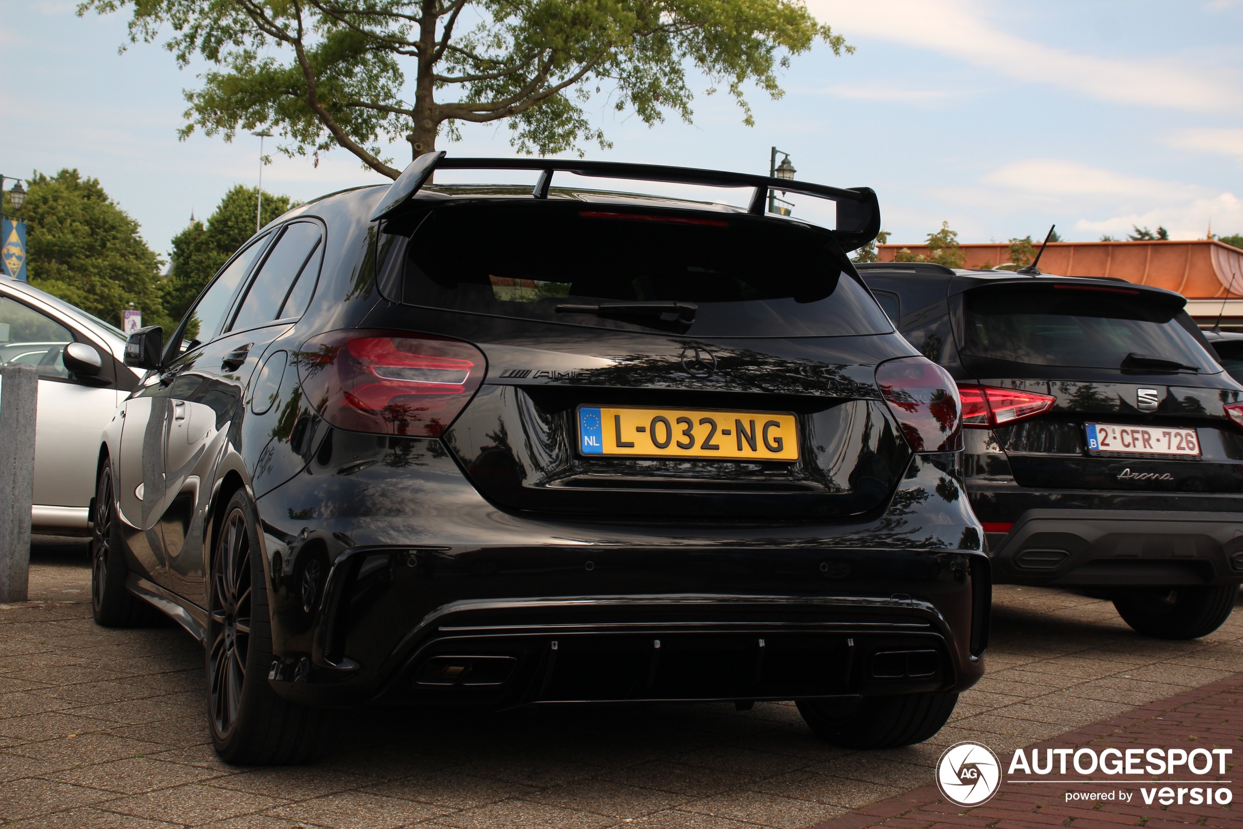 Mercedes-AMG A 45 W176 2015