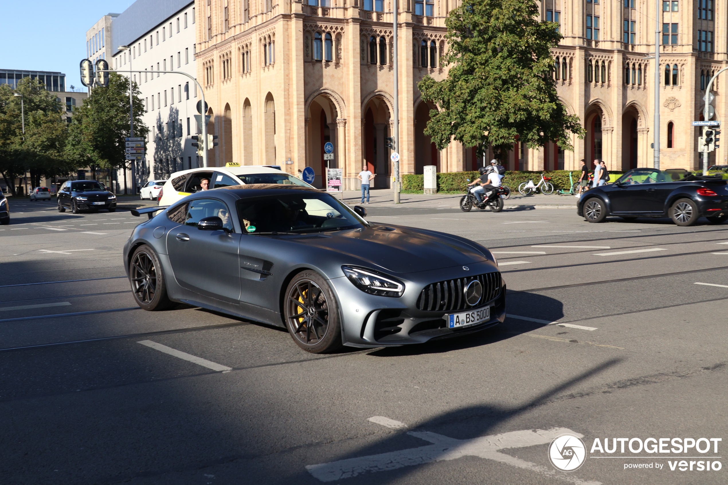 Mercedes-AMG GT R C190 2019