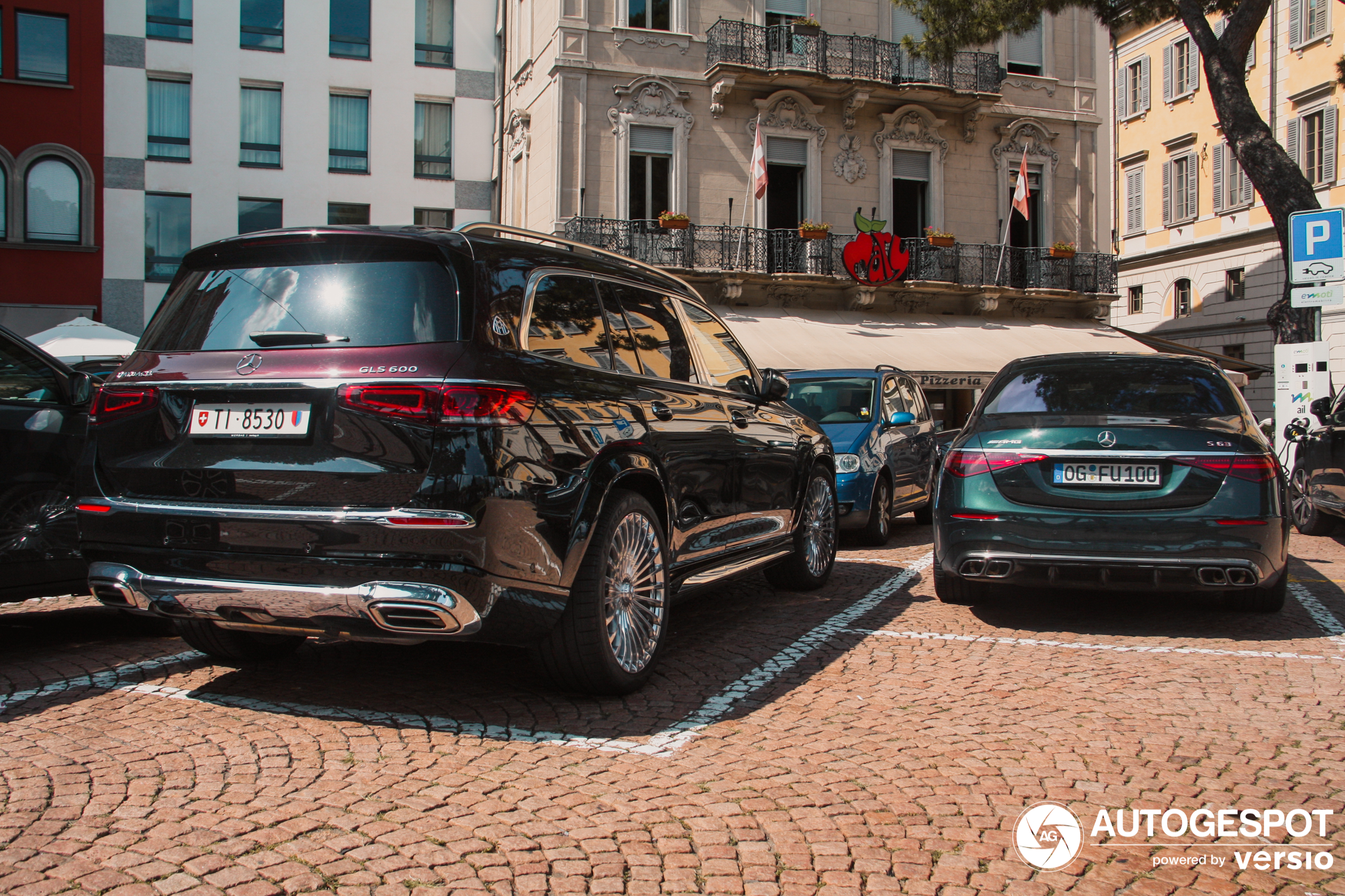 Een duo van twee gave topstukken van Mercedes