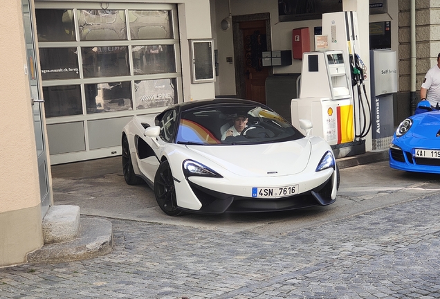 McLaren 570S