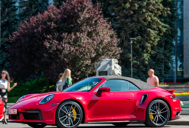 Porsche 992 Turbo S Cabriolet