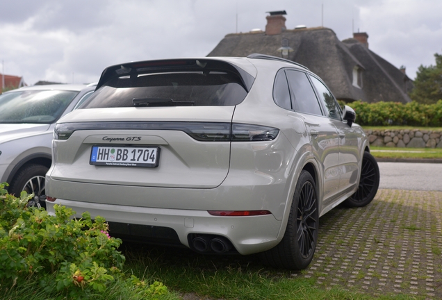 Porsche 9YA Cayenne GTS