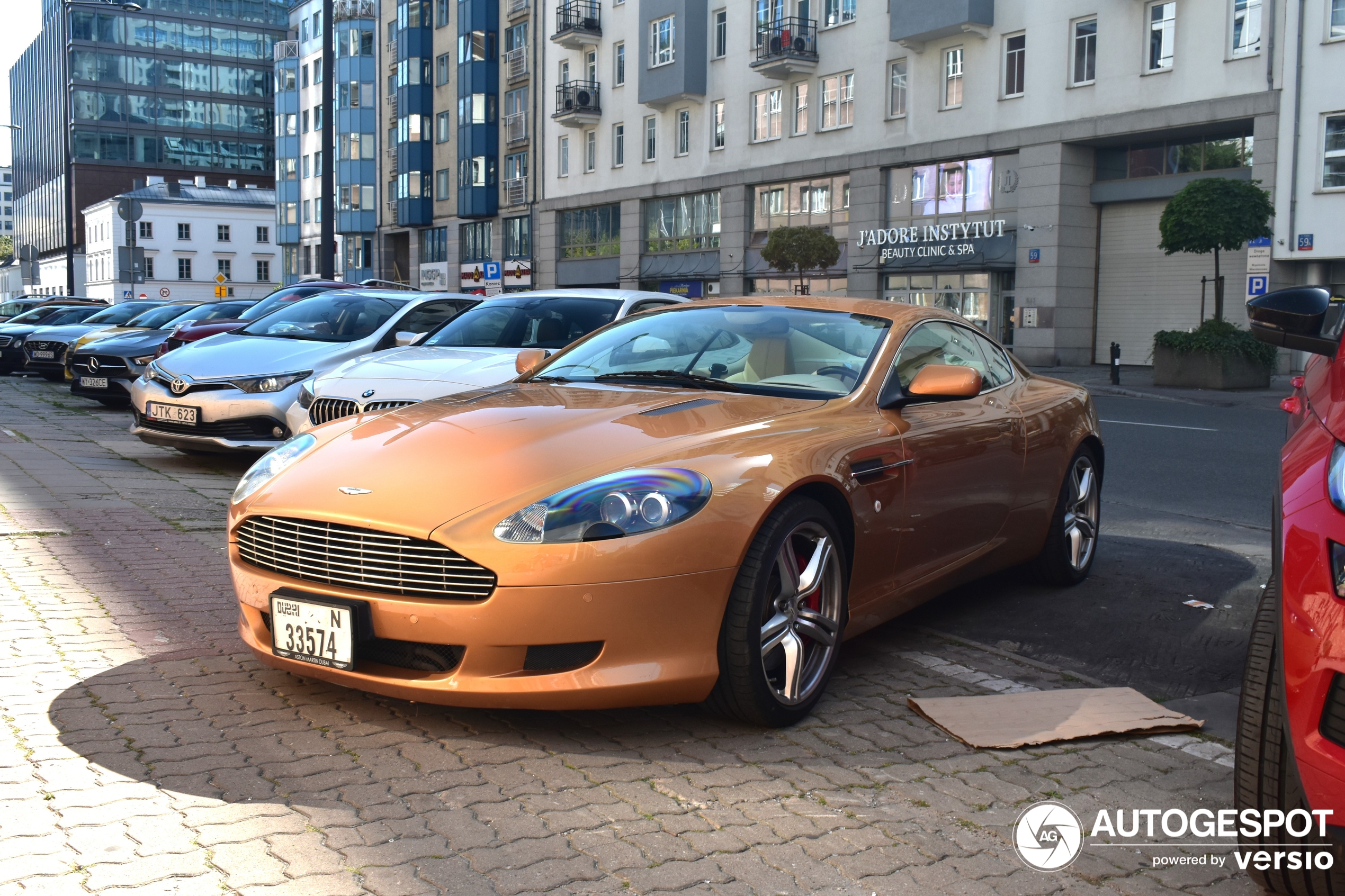 Aston Martin DB9