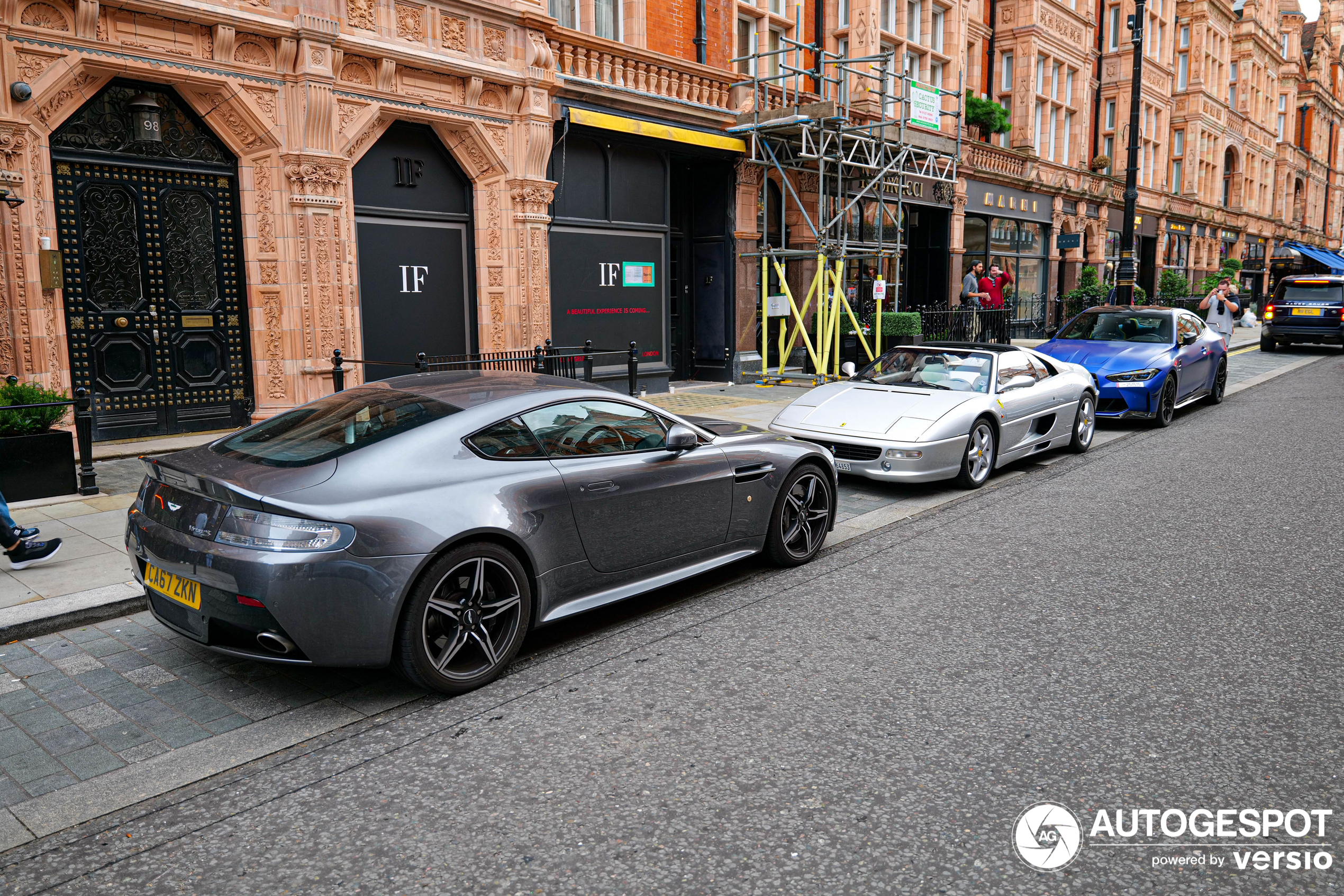 Aston Martin V8 Vantage S