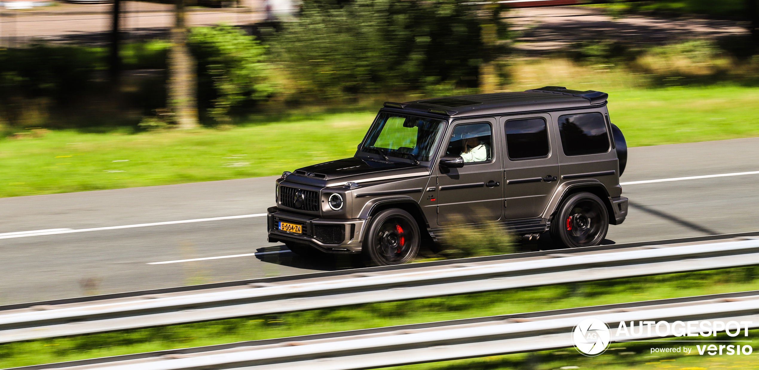 Mercedes-AMG G 63 W463 2018 Urban 700 S WideTrack