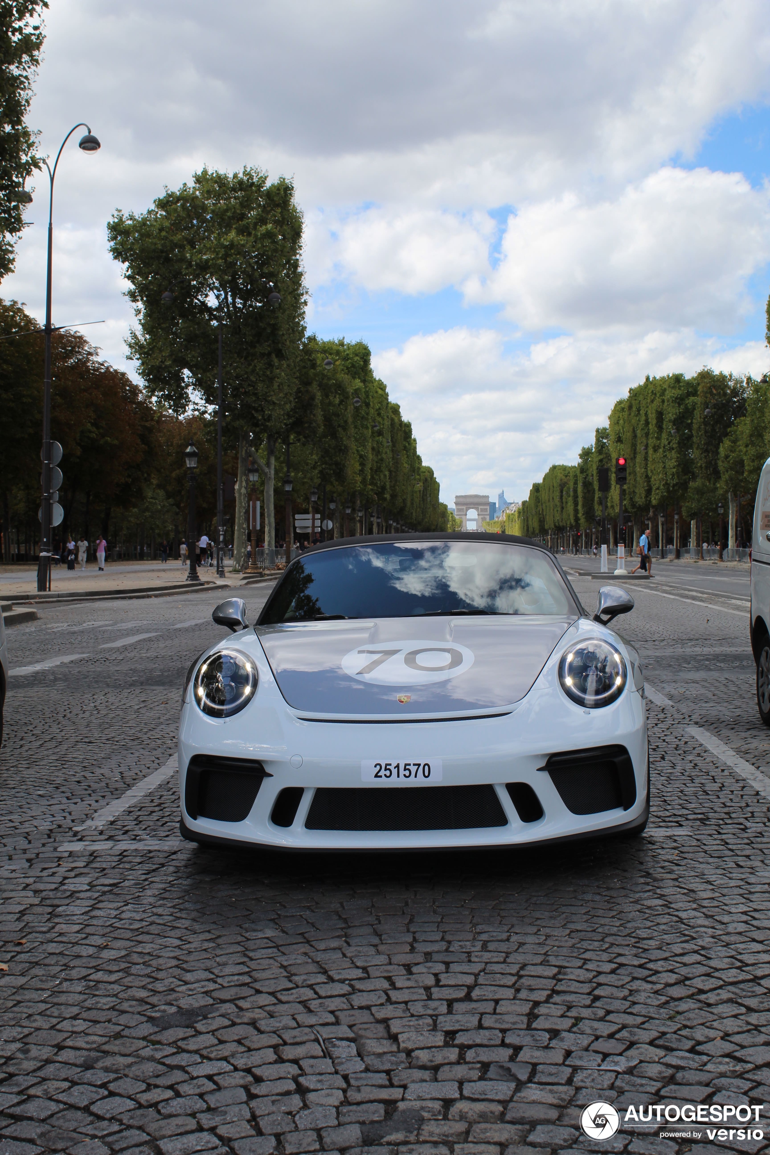 Porsche 991 Speedster Heritage Package