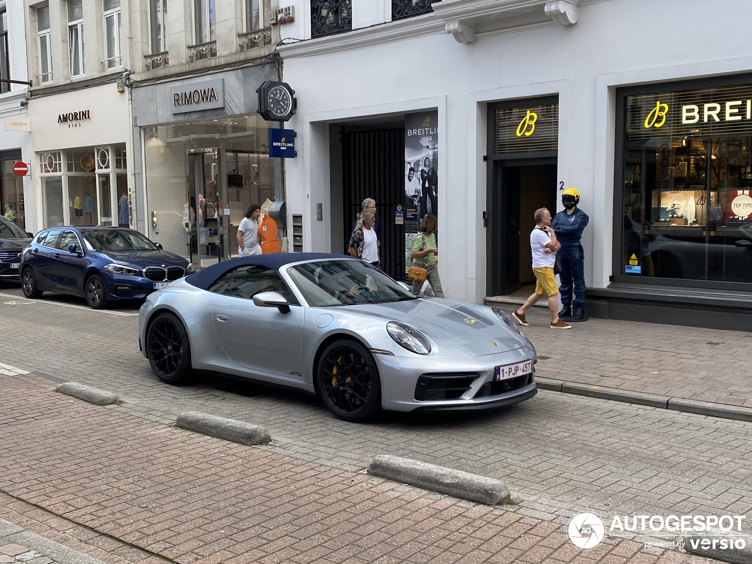 Porsche 992 Carrera 4 GTS Cabriolet