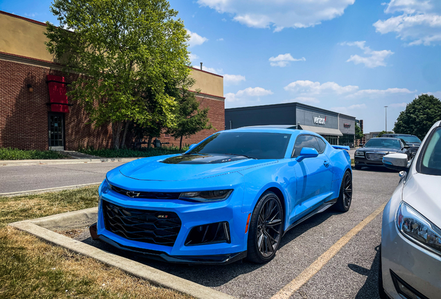 Chevrolet Camaro ZL1 2016