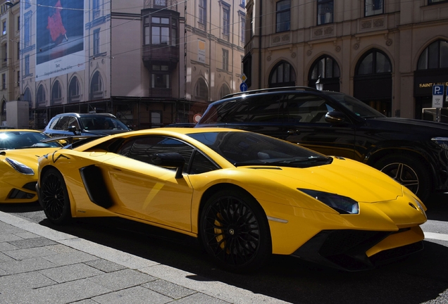 Lamborghini Aventador LP750-4 SuperVeloce