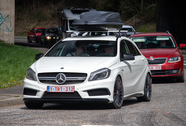 Mercedes-Benz A 45 AMG