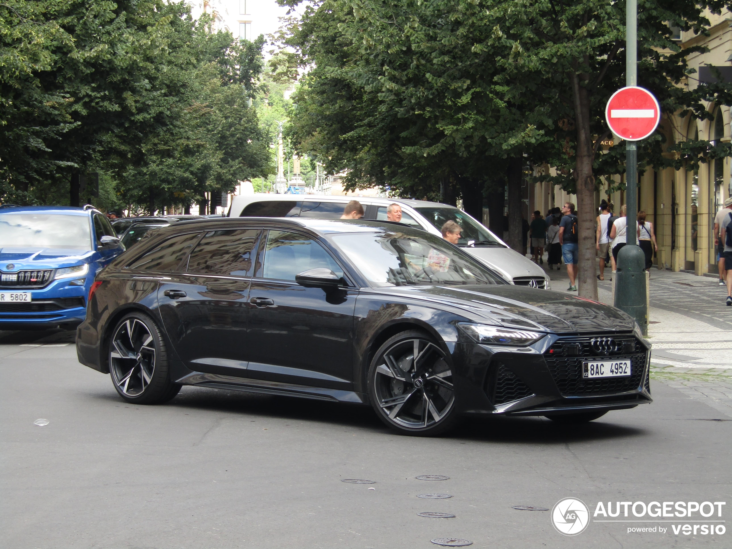 Audi RS6 Avant C8