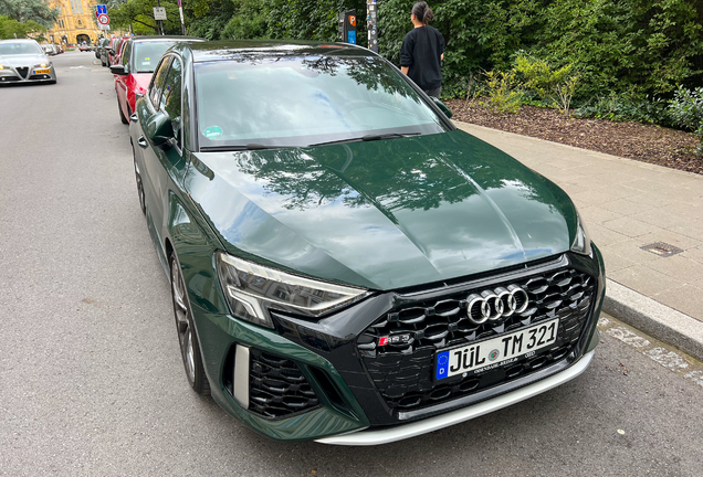 Audi RS3 Sportback 8Y