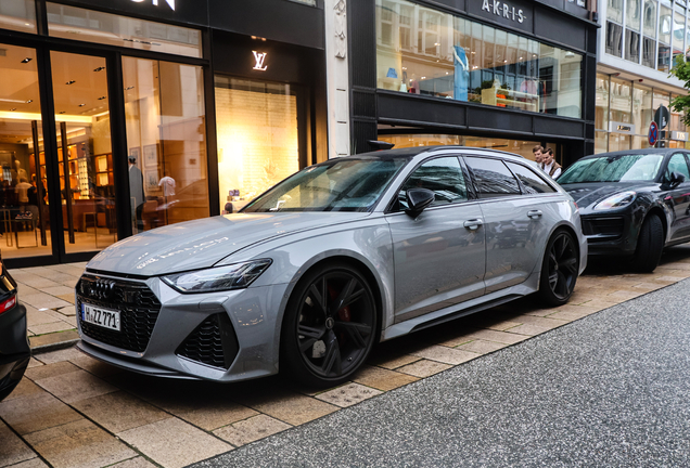 Audi RS6 Avant C8