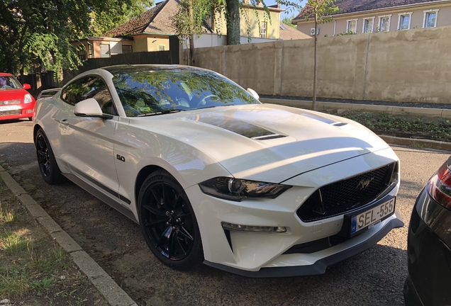 Ford Mustang55 2020