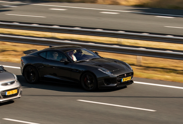 Jaguar F-TYPE P380 Coupé