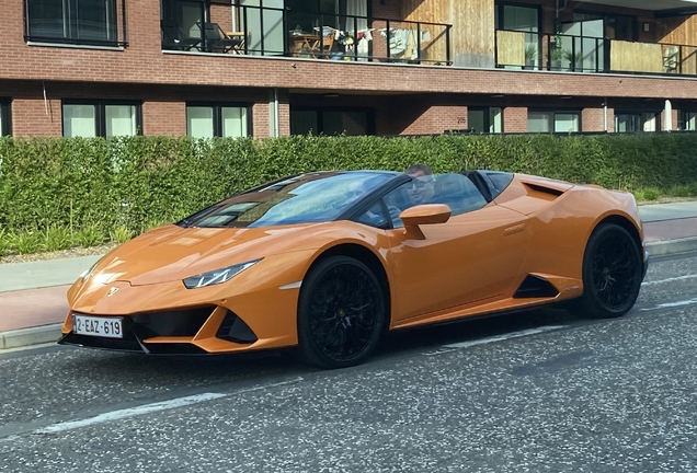 Lamborghini Huracán LP640-4 EVO Spyder