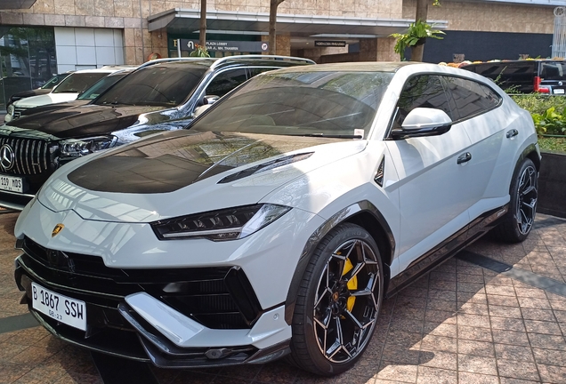 Lamborghini Urus Performante