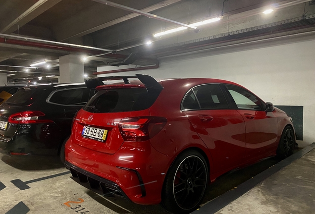 Mercedes-AMG A 45 W176 2015