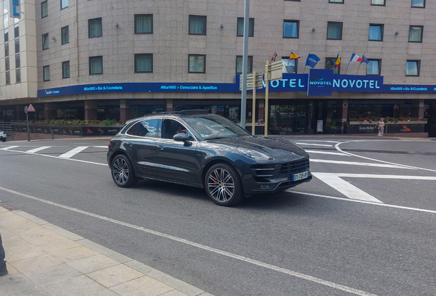 Porsche 95B Macan Turbo