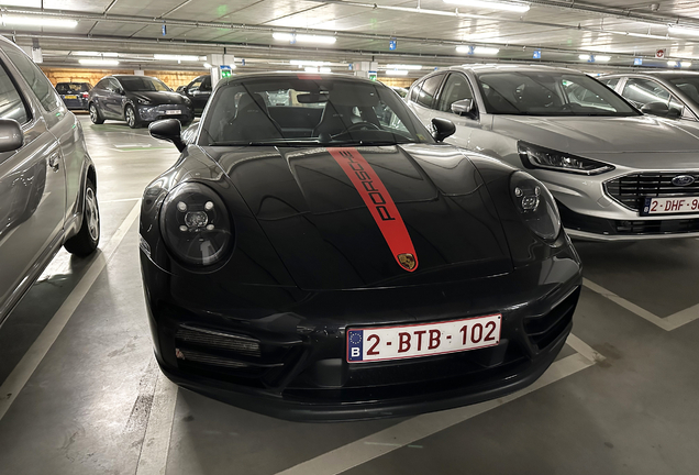 Porsche 992 Carrera GTS