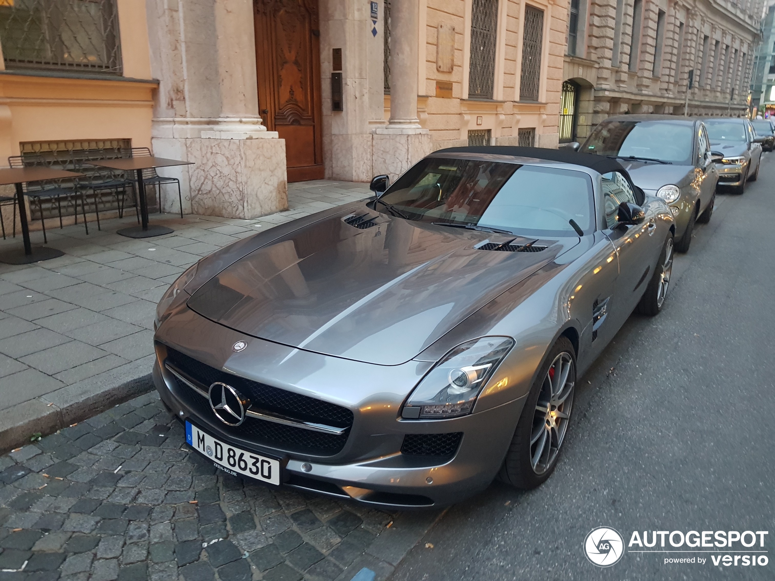 Mercedes-Benz SLS AMG GT Roadster