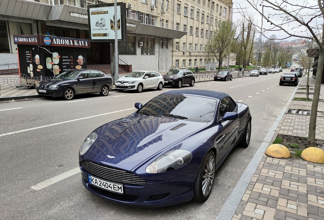 Aston Martin DB9 Volante