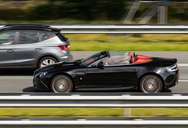 Aston Martin V8 Vantage Roadster