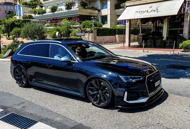 Audi RS4 Avant B9