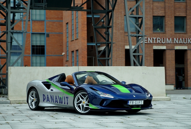 Ferrari F8 Spider