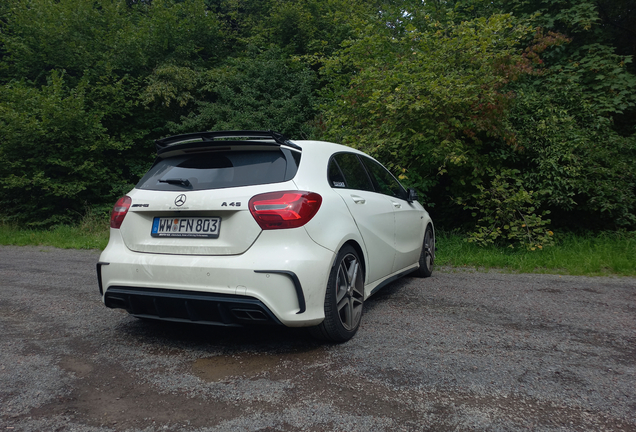 Mercedes-Benz A 45 AMG