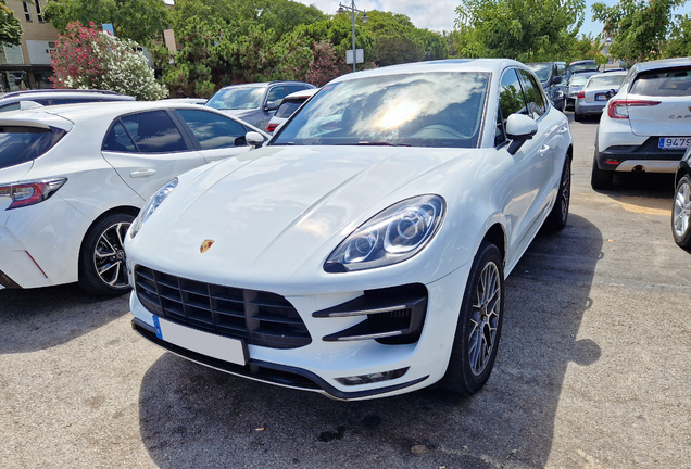 Porsche 95B Macan Turbo