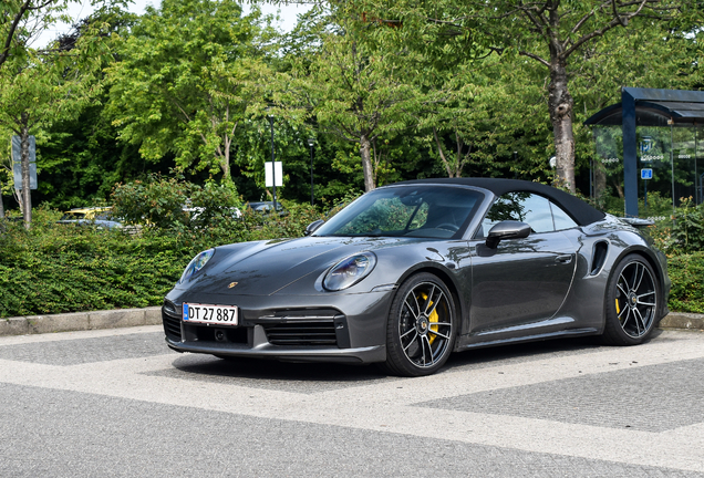 Porsche 992 Turbo S Cabriolet